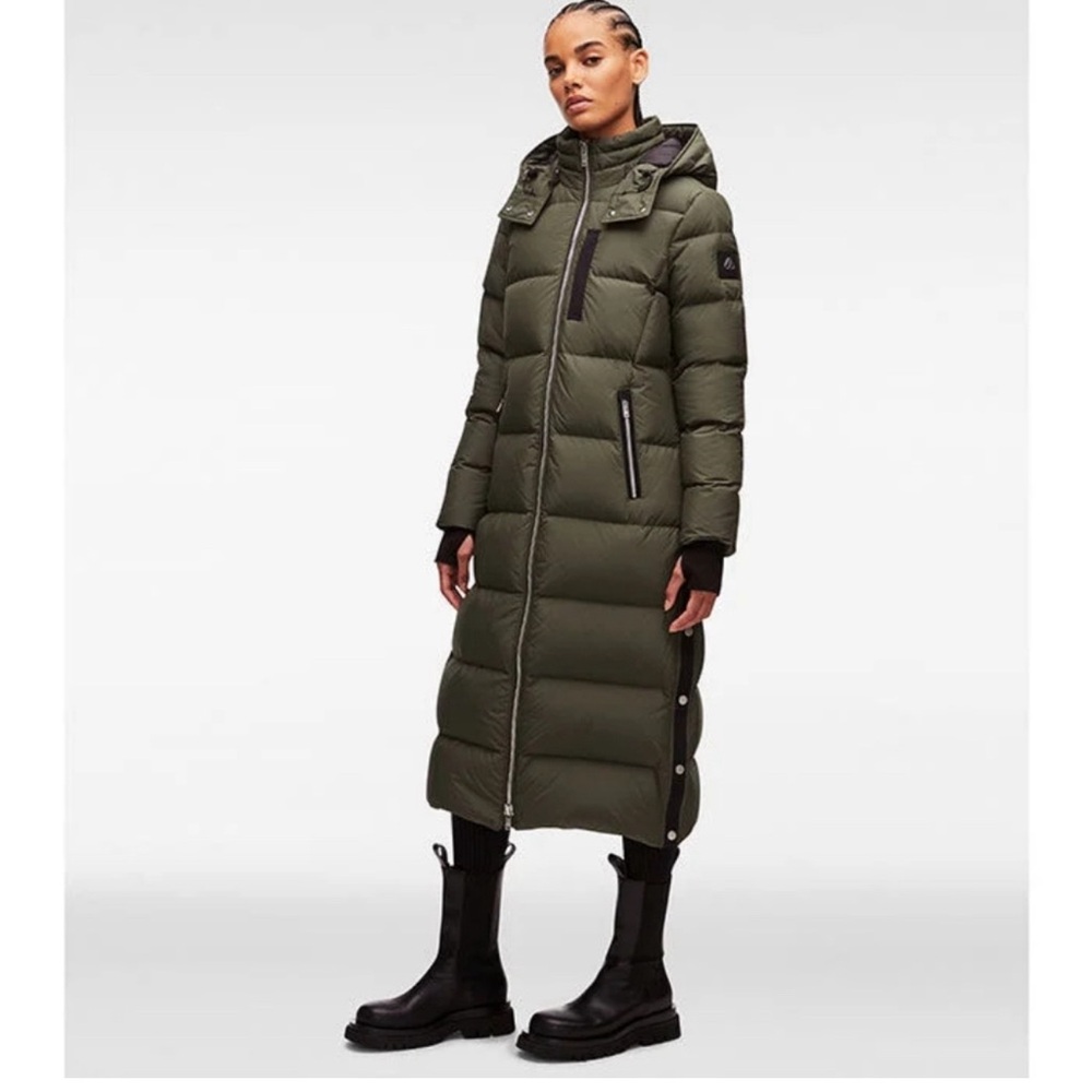 Almost Brand New Moose Knuckle Parka